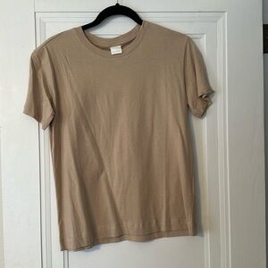 NWT tan H&M women’s tee